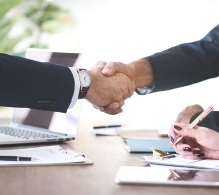 PROFESIONALES ESPECIALIZADOS EN ARBITRAJE DE CONSUMO